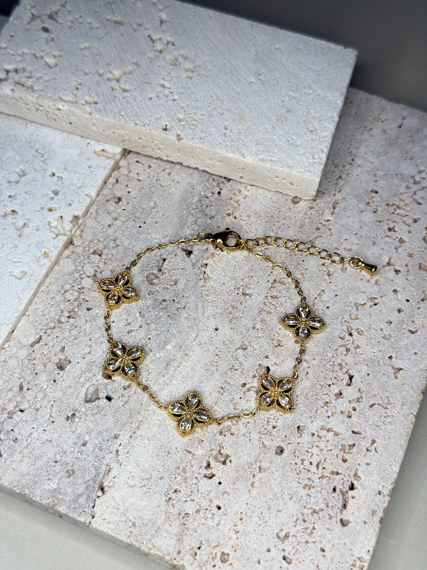 Diamond flower - bracelet