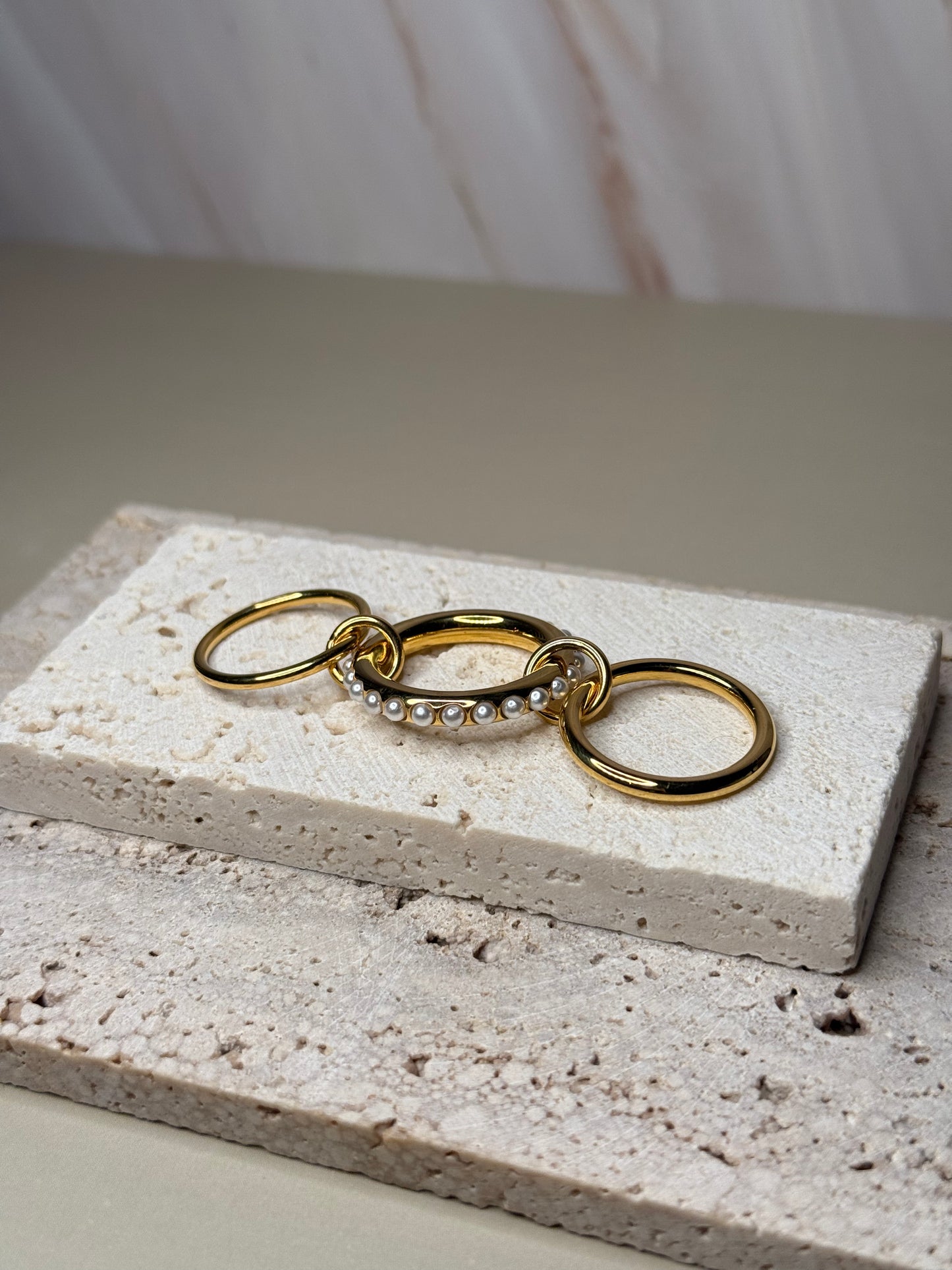 Adèle trois - ring
