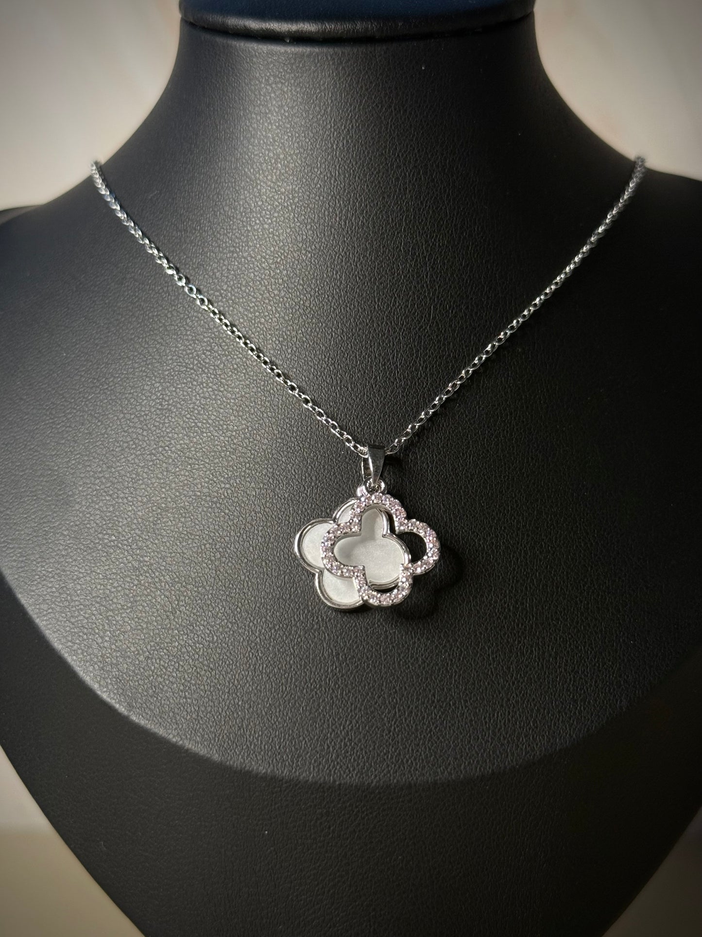 Deux Fleur - necklace