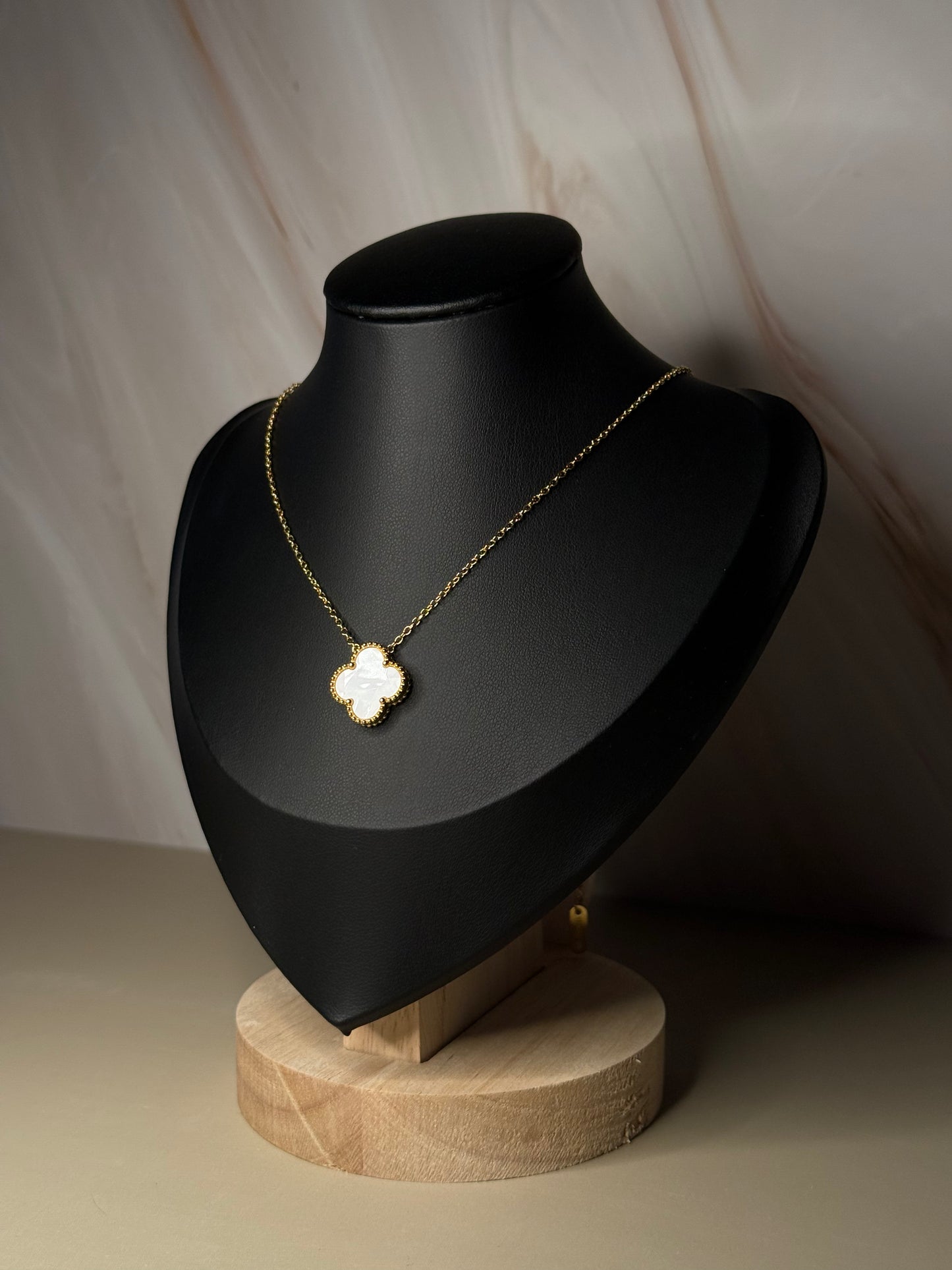 Clé - necklace